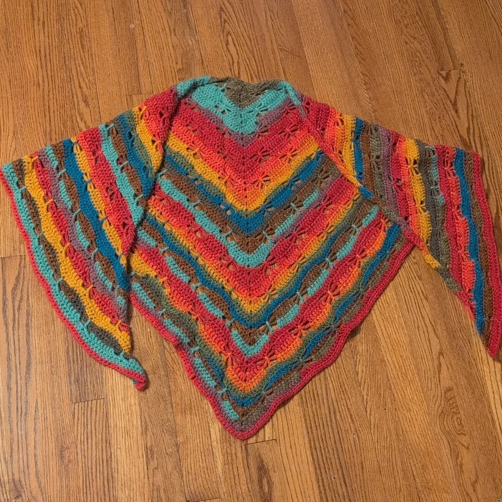 Hand Crocheted - Vintage Multicolor Knit Women's Wrap - Picture 3 of 4